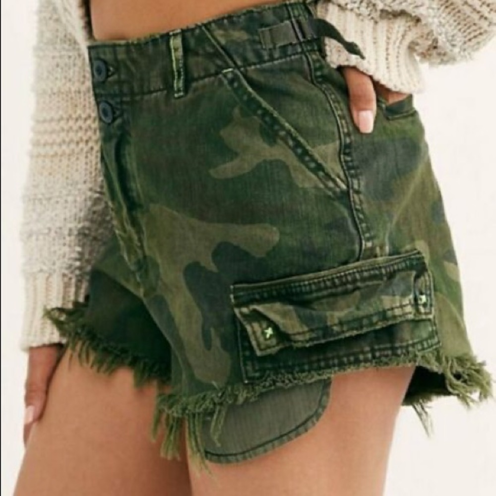 Brand New Free People Camo Shorts